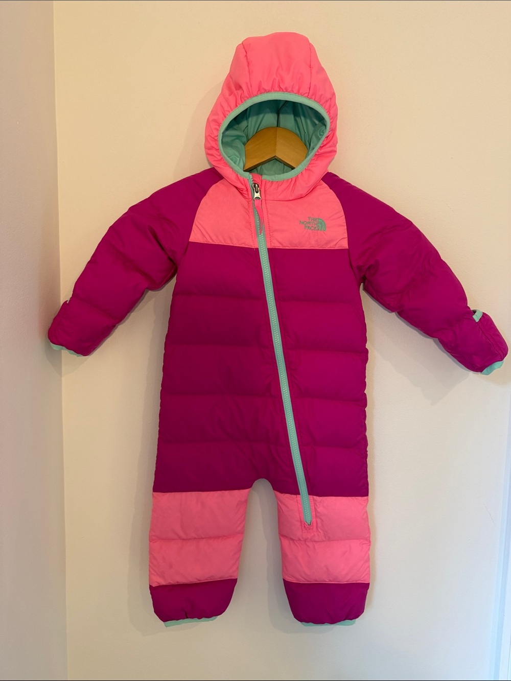 THE NORTH FACE Toddler Girl Pink Purple 550 L Lil Snuggler Down Snowsuit 12-18M